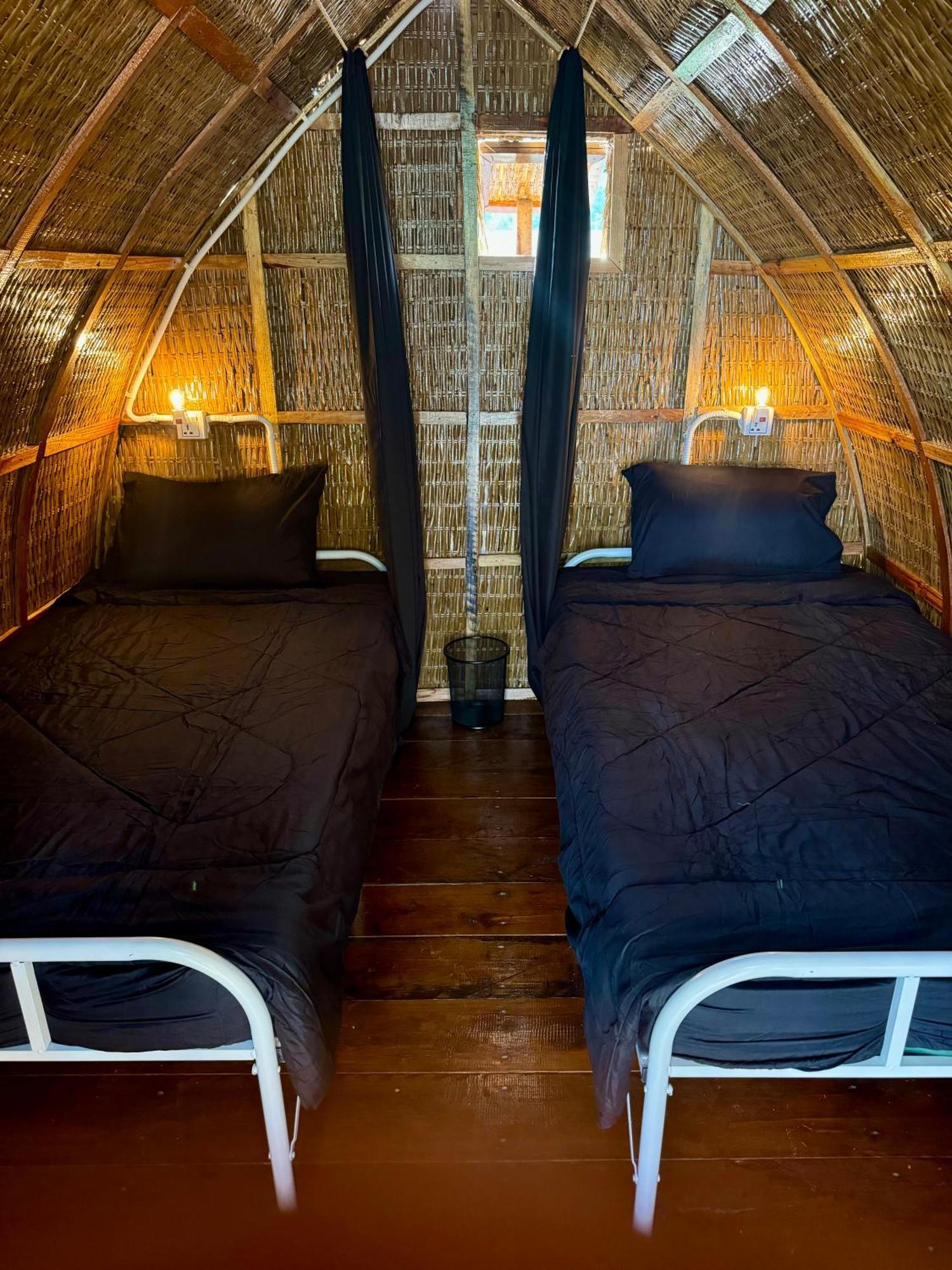 Derm Tkov Village Rafikis Retreat旅舍 外观 照片