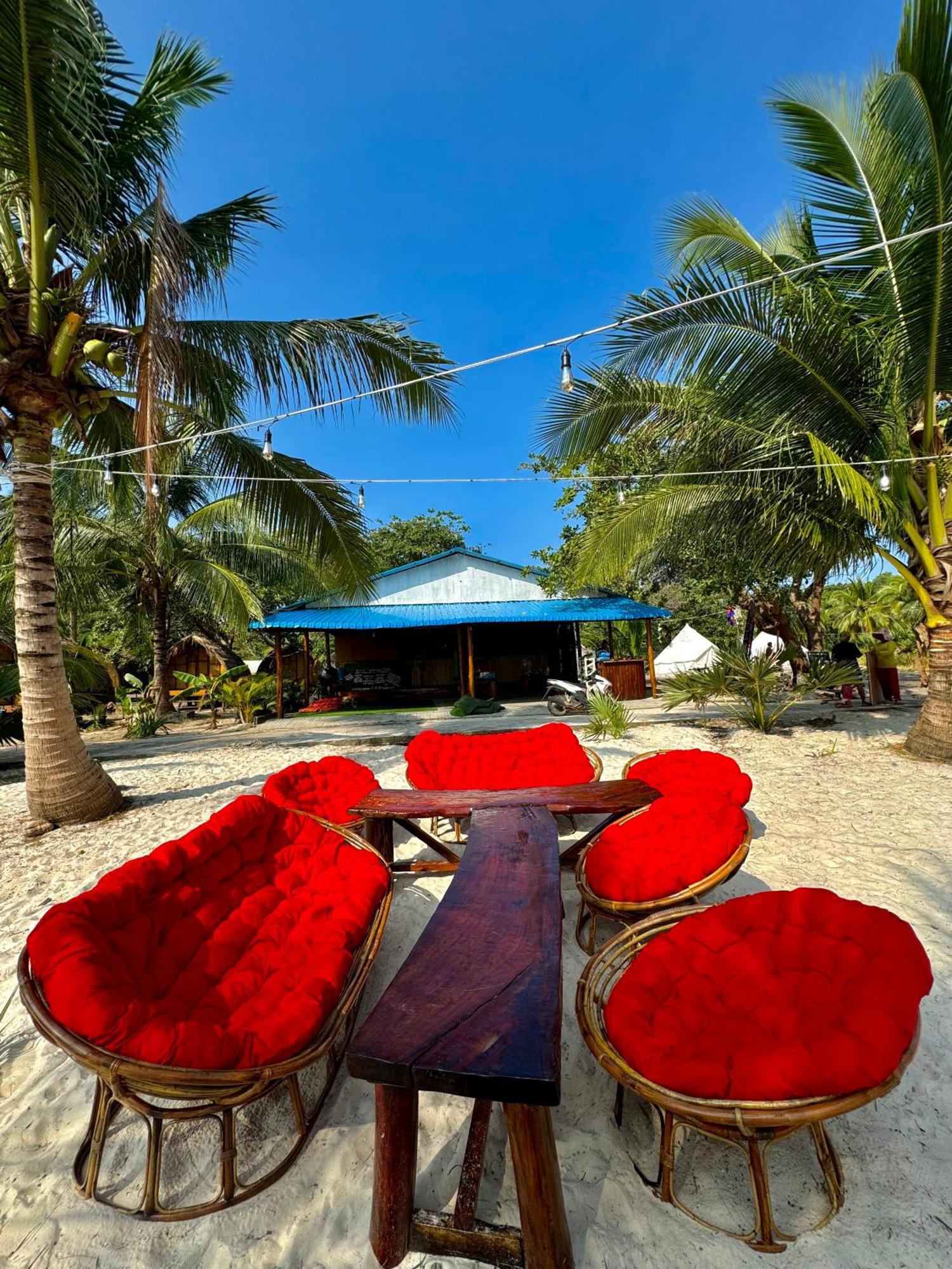 Derm Tkov Village Rafikis Retreat旅舍 外观 照片