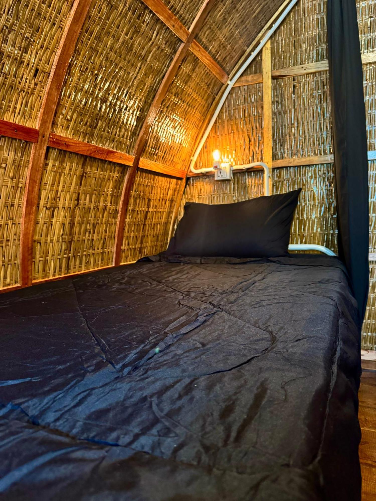 Derm Tkov Village Rafikis Retreat旅舍 外观 照片